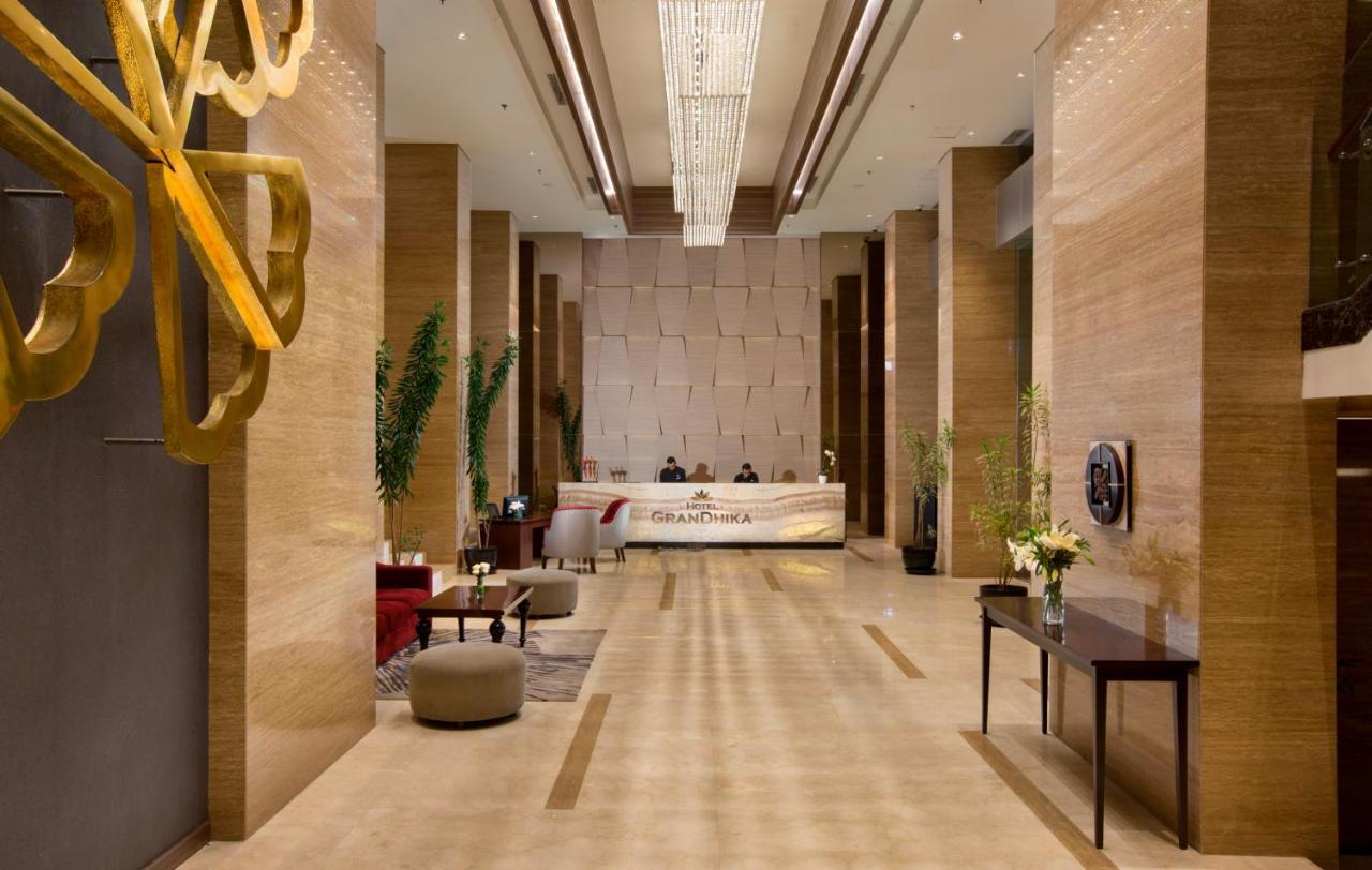 Hotel Grandhika Iskandarsyah Yakarta Exterior foto