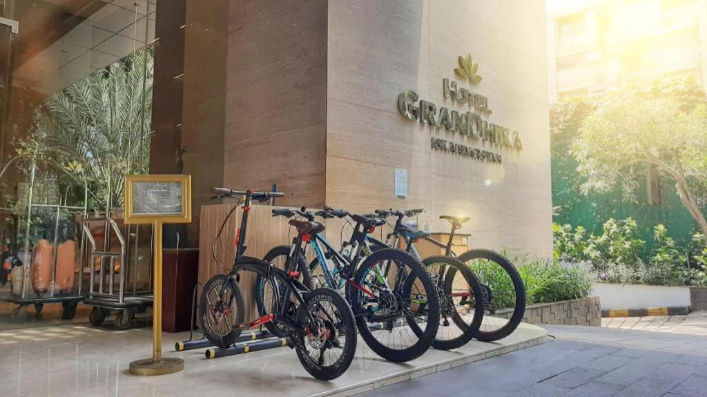 Hotel Grandhika Iskandarsyah Yakarta Exterior foto