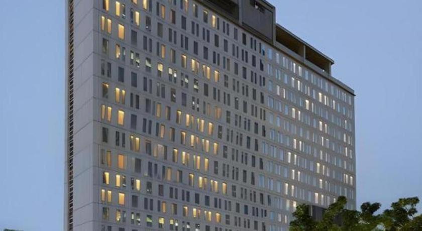 Hotel Grandhika Iskandarsyah Yakarta Exterior foto
