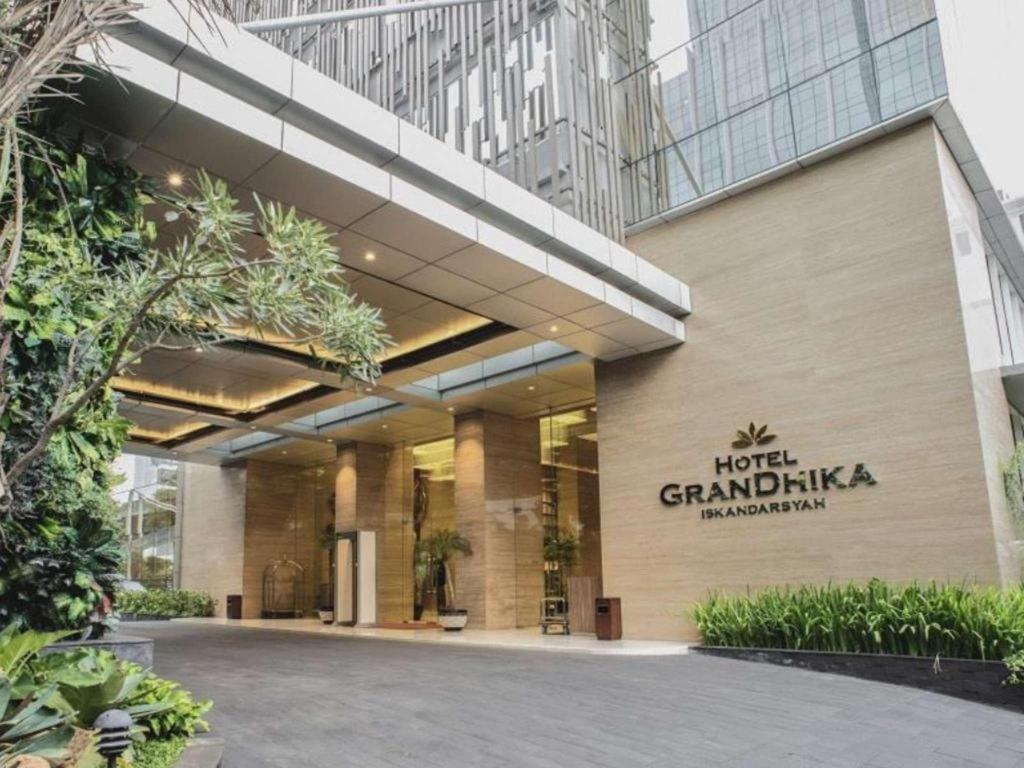 Hotel Grandhika Iskandarsyah Yakarta Exterior foto