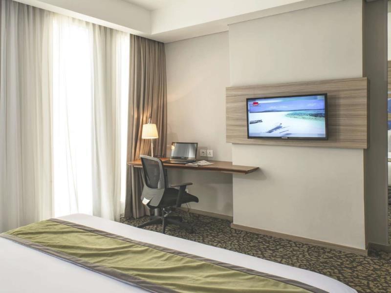 Hotel Grandhika Iskandarsyah Yakarta Exterior foto