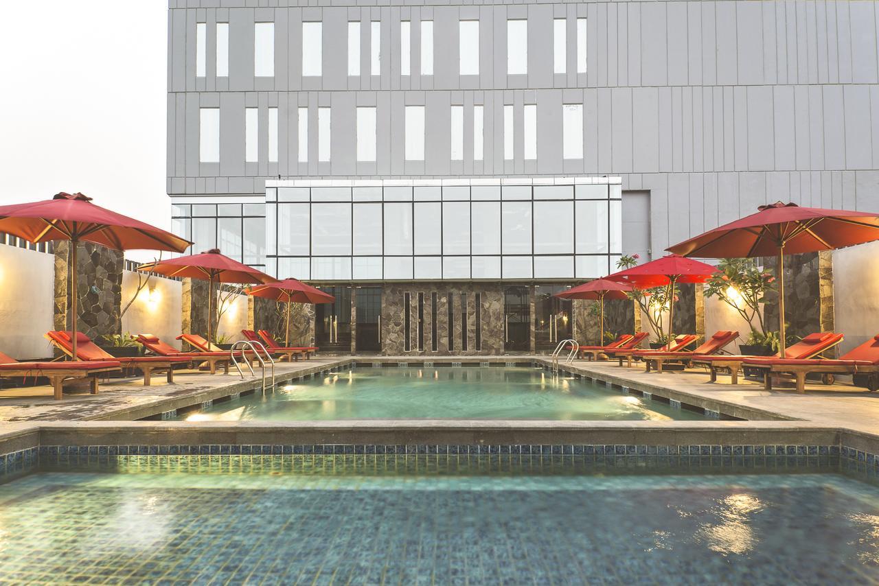 Hotel Grandhika Iskandarsyah Yakarta Exterior foto